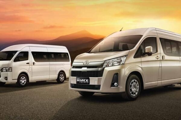 New Hiace dan New Dyna Hadir dengan Tampilan Lebih Modern Sebagai Andalan Terbaik di Segmen Kendaraan Niaga